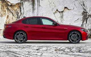 Alfa Romeo Giulia Veloce (2023) (#117635)