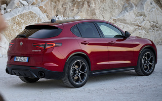 Alfa Romeo Stelvio Veloce (2023) (#117637)