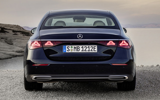 Mercedes-Benz E-Class Plug-In Hybrid (2023) (#118457)