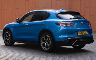 Alfa Romeo Stelvio Veloce (2023) UK (#118534)