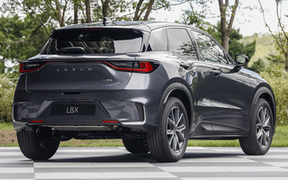 Lexus LBX (2023) (#120084)