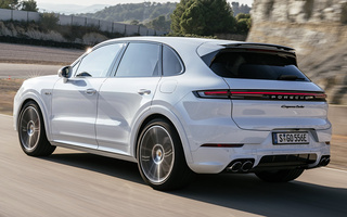 Porsche Cayenne Turbo E-Hybrid (2023) (#120370)