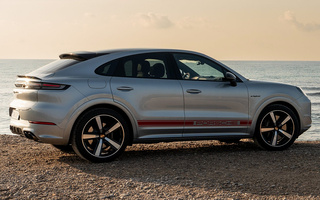 Porsche Cayenne Turbo Coupe E-Hybrid (2023) (#120434)