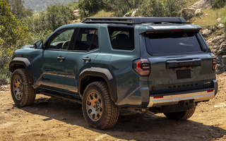 Toyota 4Runner Trailhunter (2025) (#122047)