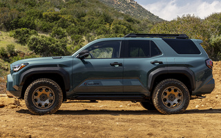 Toyota 4Runner Trailhunter (2025) (#122050)