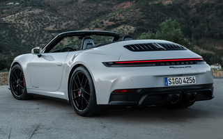 Porsche 911 Carrera GTS Cabriolet (2024) (#123013)