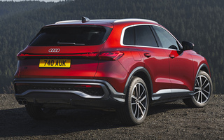 Audi Q5 S line (2025) UK (#125344)