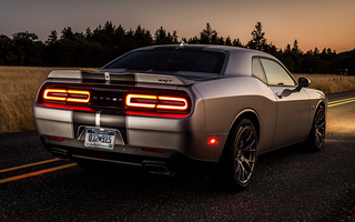 Dodge Challenger SRT 392 (2015) (#13022)