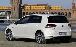 Volkswagen Golf GTE 5-door (2014) (#13771)