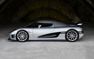 Koenigsegg CCXR Trevita (2009) (#1696)