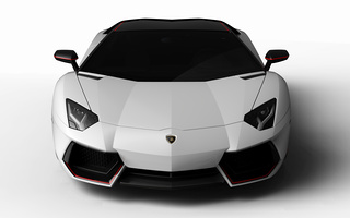 Lamborghini Aventador LP 700-4 Pirelli Edition (2015) (#17111)