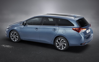 Toyota Auris Touring Sports Hybrid (2015) (#19300)