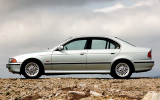BMW 5 Series (1995) UK (#21351)