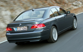 BMW 7 Series (2005) (#21844)