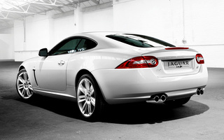 Jaguar XKR Coupe (2009) (#2275)