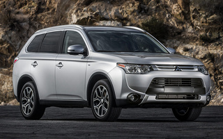 Mitsubishi Outlander (2015) US (#24577)