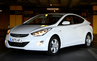 Hyundai Elantra (2010) (#2597)