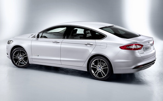 Ford Mondeo Hybrid Sedan (2014) (#26158)