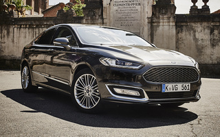 Ford Vignale Mondeo Sedan (2015) (#26198)