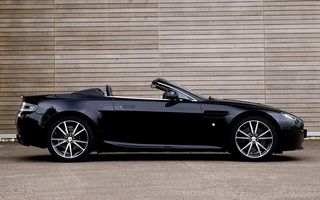 Aston Martin V8 Vantage N420 Roadster (2010) UK (#2667)