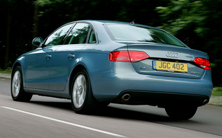 Audi A4 Saloon (2007) UK (#28293)