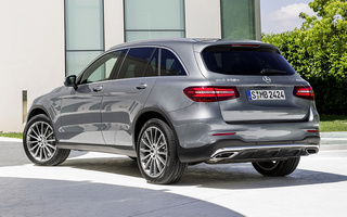 Mercedes-Benz GLC-Class Plug-In Hybrid AMG Line (2015) (#28555)