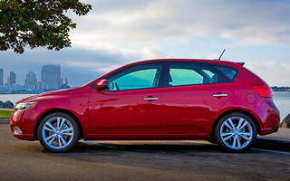 Kia Forte 5-door (2010) (#2880)