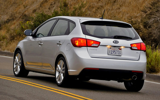 Kia Forte 5-door (2010) (#2882)