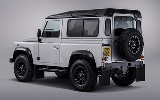 Land Rover Defender 2,000,000 (2015) UK (#29889)