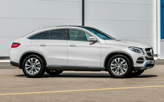 Mercedes-Benz GLE-Class Coupe (2015) (#29943)