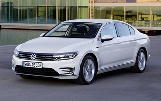 Volkswagen Passat GTE (2015) (#30148)