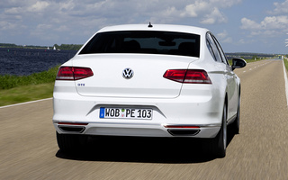 Volkswagen Passat GTE (2015) (#30152)