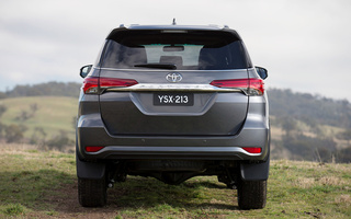 Toyota Fortuner (2015) AU (#30241)