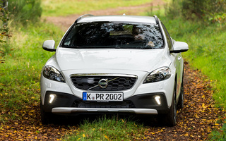 Volvo V40 Cross Country Ocean Race (2014) (#30464)