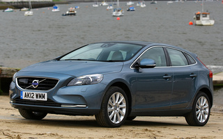 Volvo V40 (2012) UK (#30797)