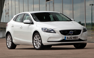 Volvo V40 (2012) UK (#30801)