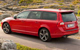 Volvo V70 R-Design (2011) (#30817)