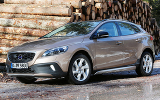 Volvo V40 Cross Country (2012) (#30926)