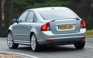 Volvo S40 R-Design (2008) UK (#31057)