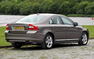 Volvo S80 (2009) UK (#31144)