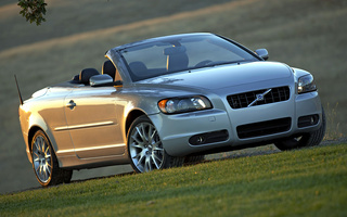 Volvo C70 (2005) US (#31329)