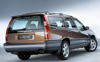 Volvo V70 XC (1997) (#31563)