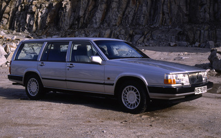 Volvo 940 Estate (1991) UK (#31574)