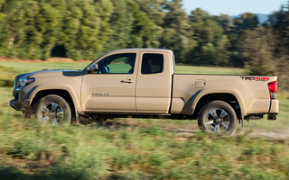 Toyota Tacoma TRD Sport Access Cab (2016) (#32433)