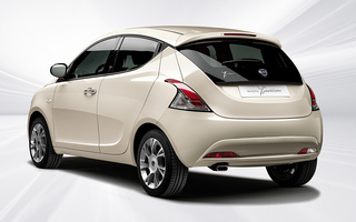 Lancia Ypsilon (2015) (#33525)