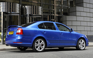 Skoda Octavia vRS (2009) UK (#33657)