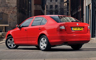 Skoda Octavia (2008) UK (#33688)