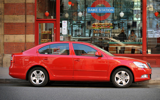 Skoda Octavia (2008) UK (#33693)