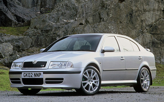 Skoda Octavia vRS (2001) UK (#33868)