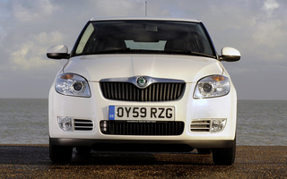 Skoda Fabia (2007) UK (#33886)